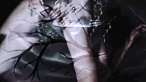 Dark lantern entertainment predstavlja grehe naših prednikov v retro video posnetku z oralnim seksom in seksom